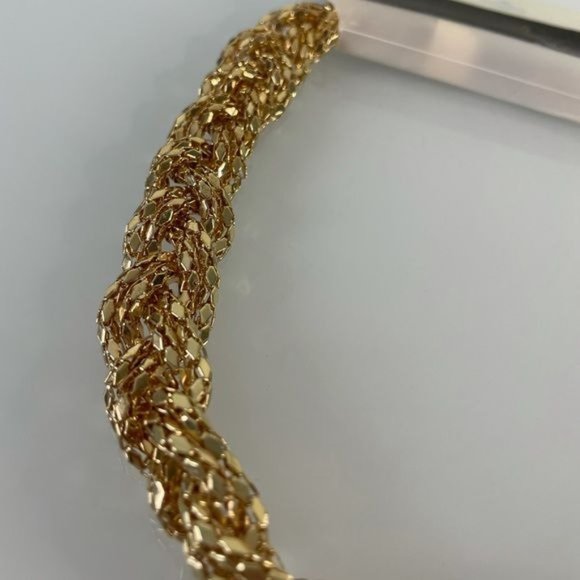NWT From Target, Large Twisted Gold Chain Women’s Necklaces - Picture 3 of 7